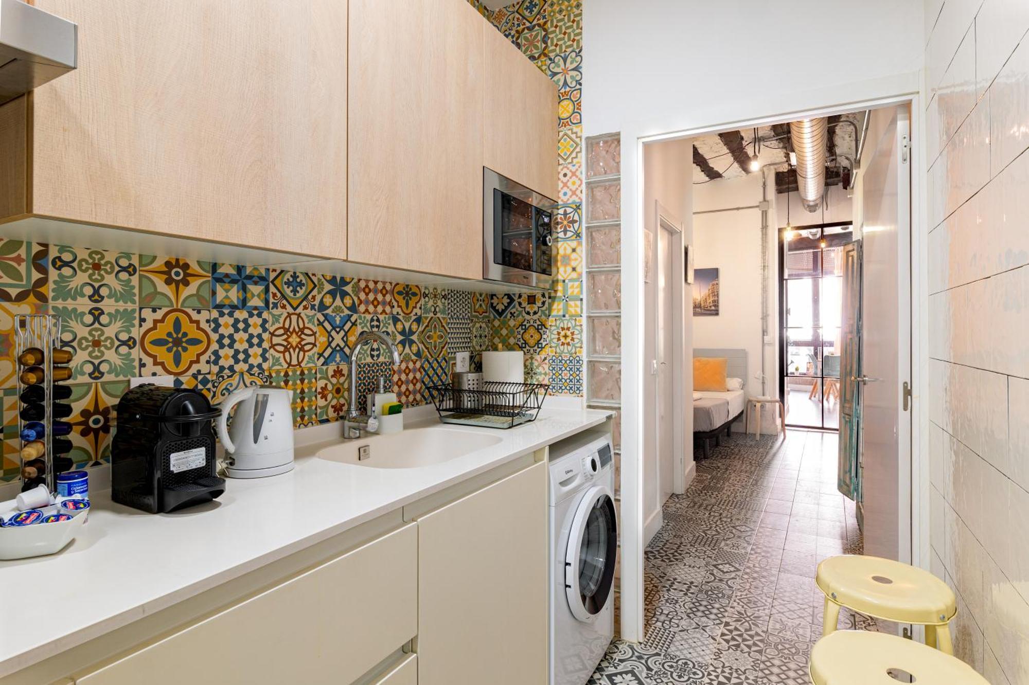 Vintage Apartment Near Puerta Del Sol Madrid Exterior photo