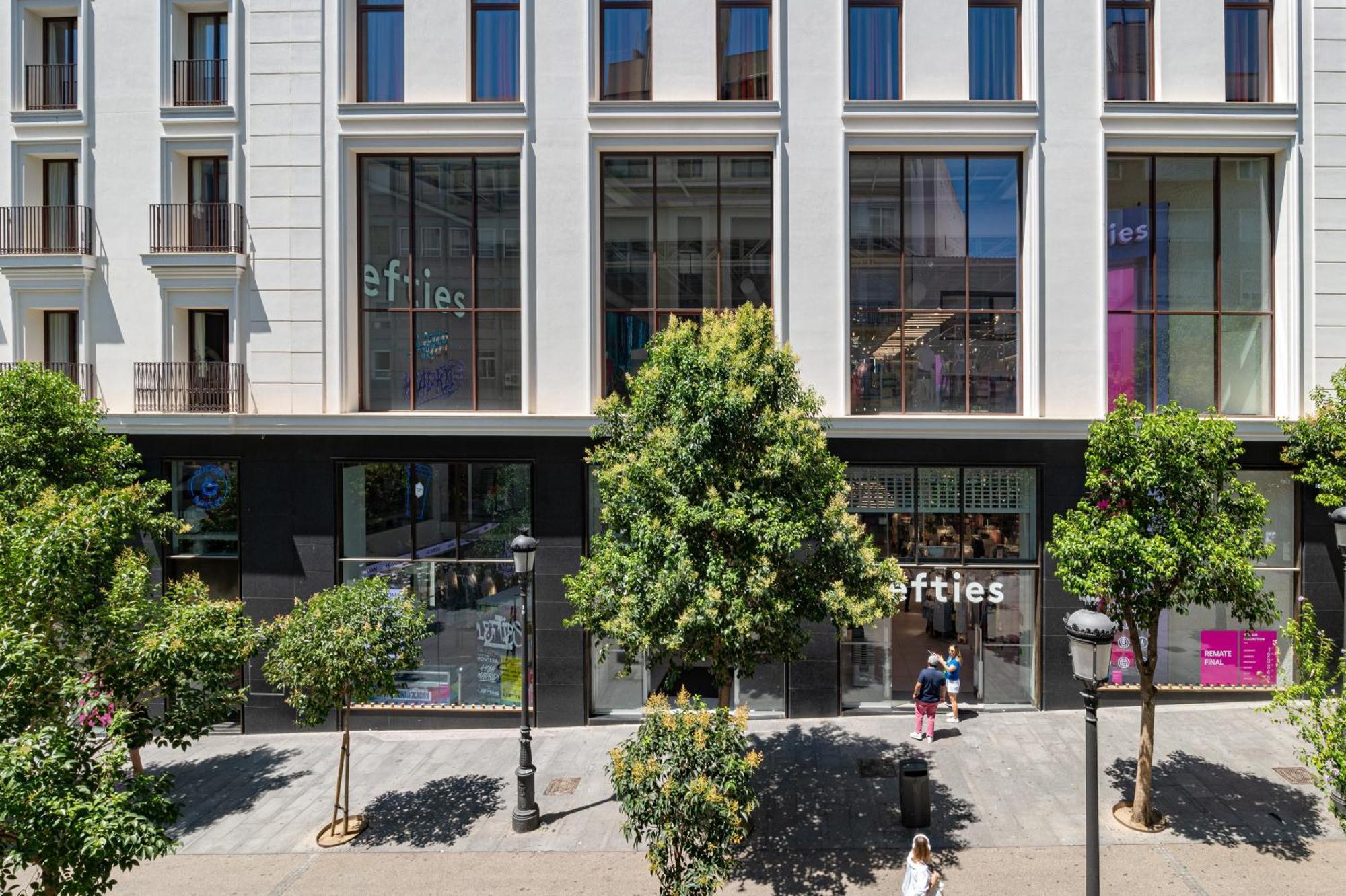 Vintage Apartment Near Puerta Del Sol Madrid Exterior photo